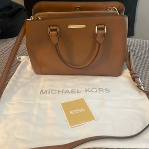 Michael Kors Savannah Satchel